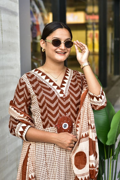 Premium Rust Brown Zik-Zek Print Jaipur Cotton Kurti Pant & Dupatta Set