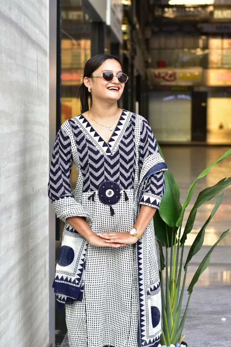 Premium Indigo Blue Zik-Zek Print Jaipur Cotton Kurti Pant & Dupatta Set